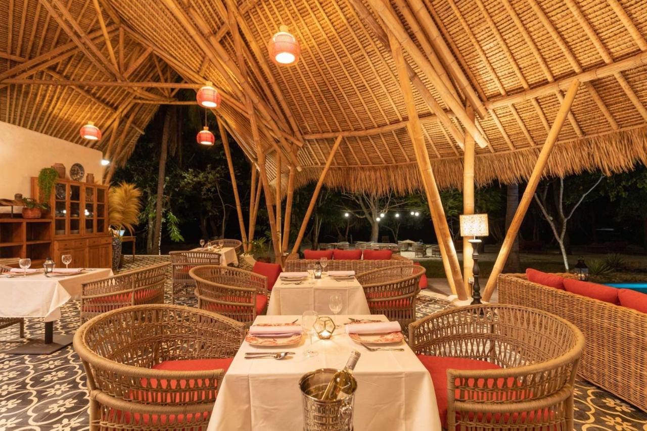 Amahelia Luxury Resort & Restaurant - Gili Asahan Eksteriør bilde