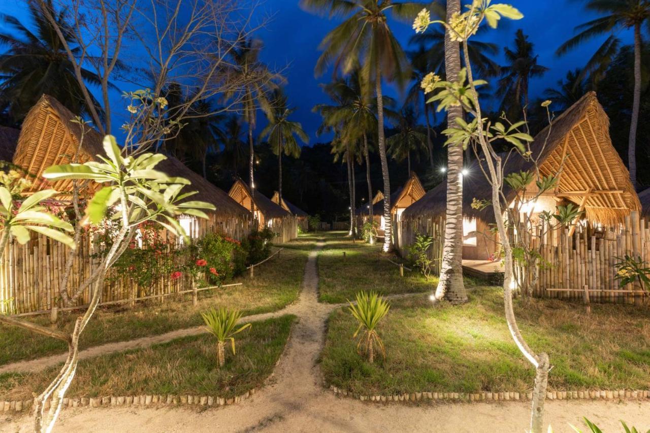 Amahelia Luxury Resort & Restaurant - Gili Asahan Eksteriør bilde